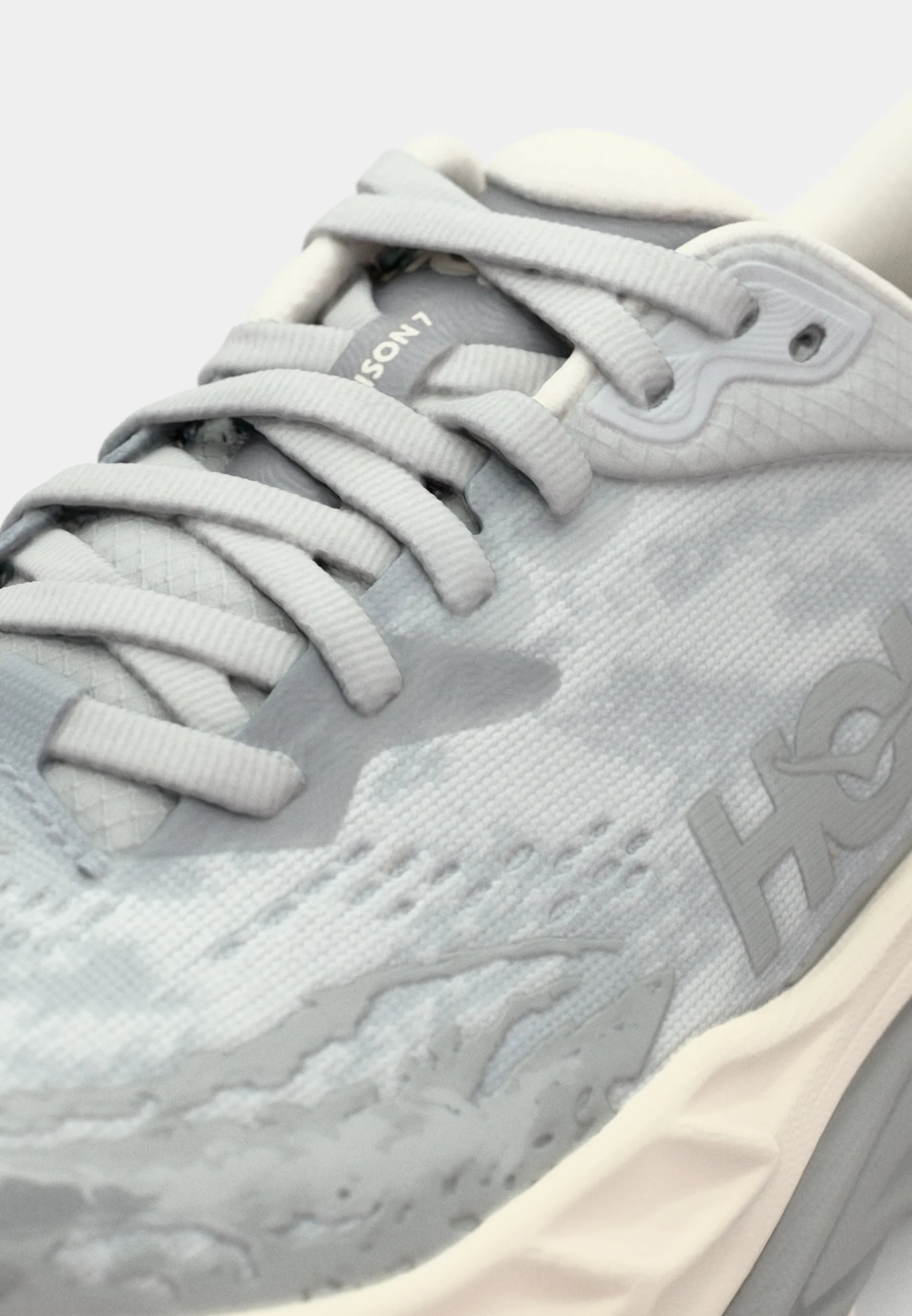 Hoka Stinson 7