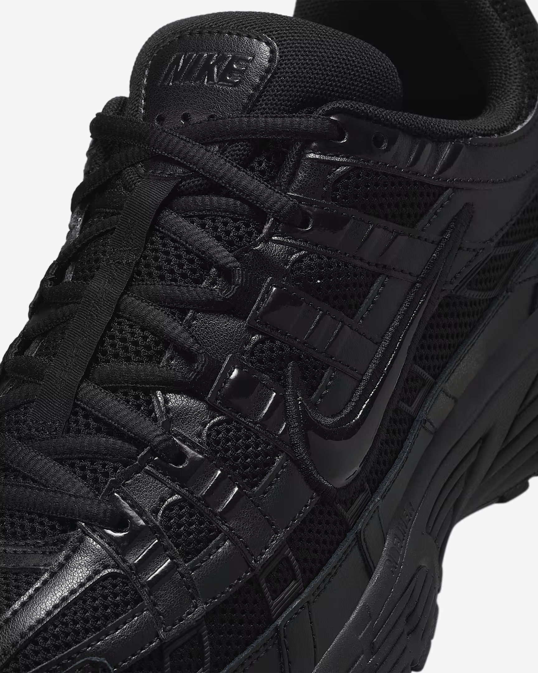 Nike P-6000