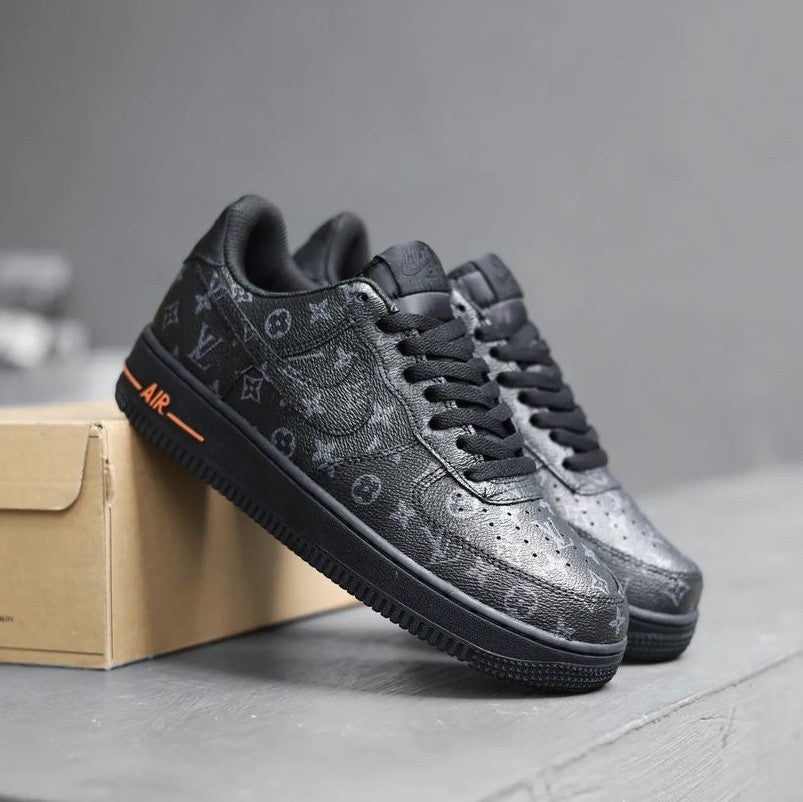 Nike Air Force 1 x Louis Vuitton Triple Black SNEAKERS MEK